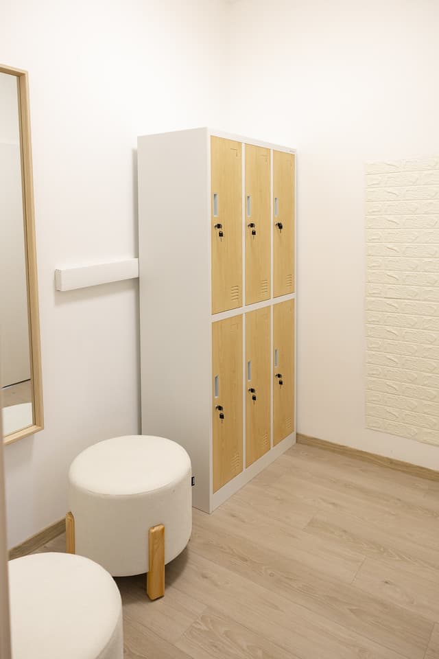 Studio interior 8